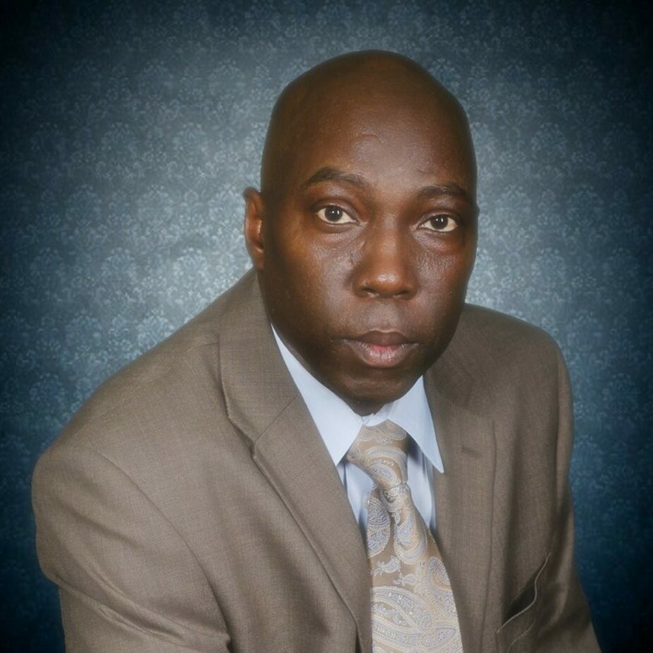 98450131_aaa-gill-004-blu